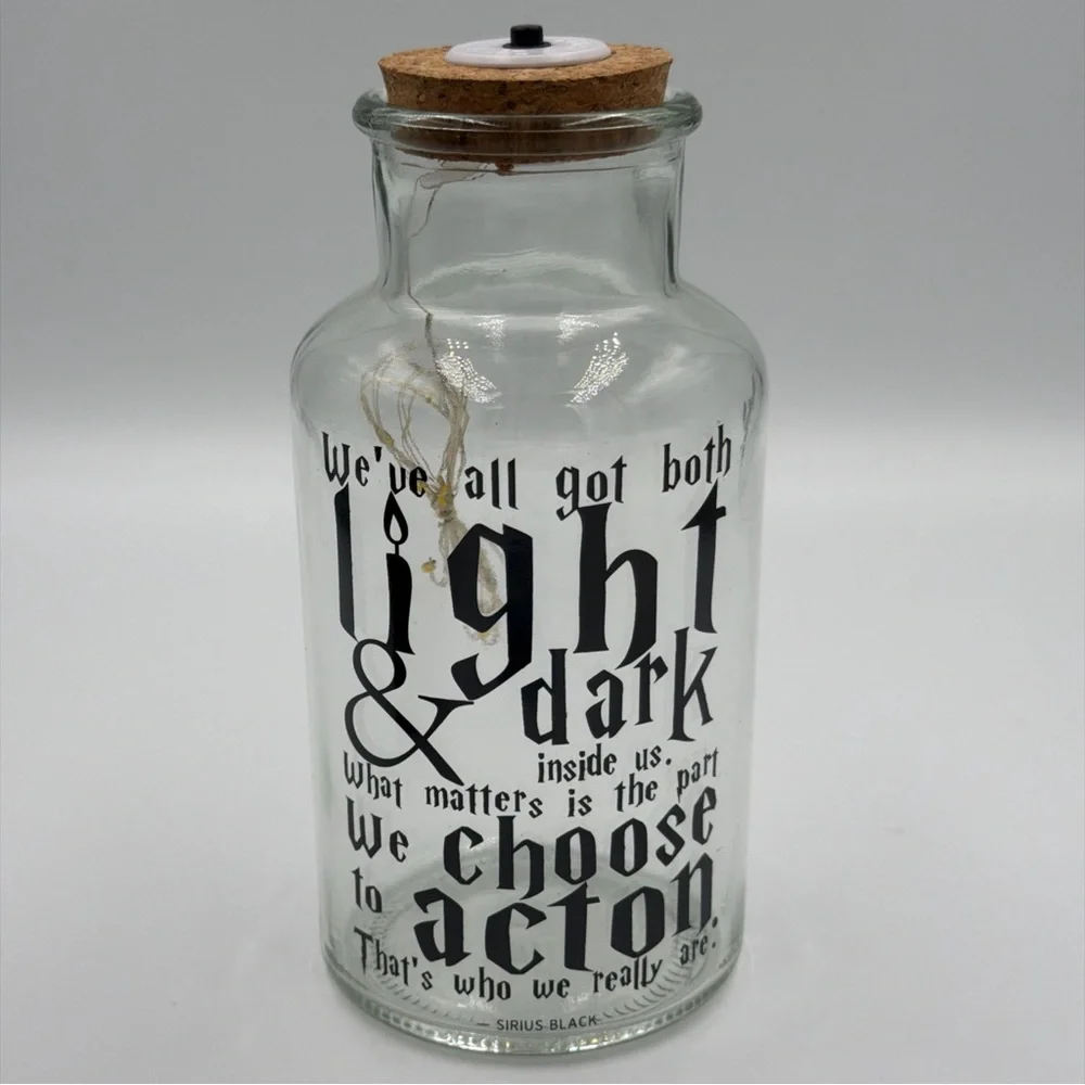 Harry Potter Gifts Potion Bottle Light Up Glass Lamp, NEW